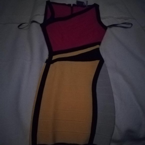 Herve Leger Nolita Bandage Dress - Picture 3 of 4